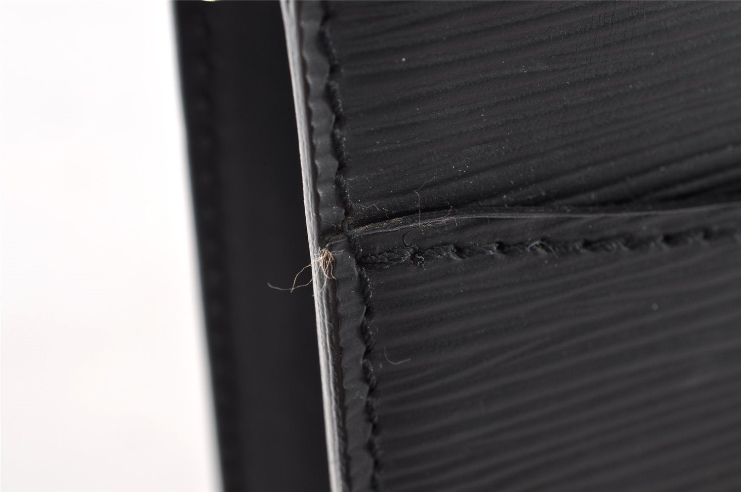 Authentic Louis Vuitton Epi Pochette Homme Clutch Hand Bag Black M52522 LV 9690I