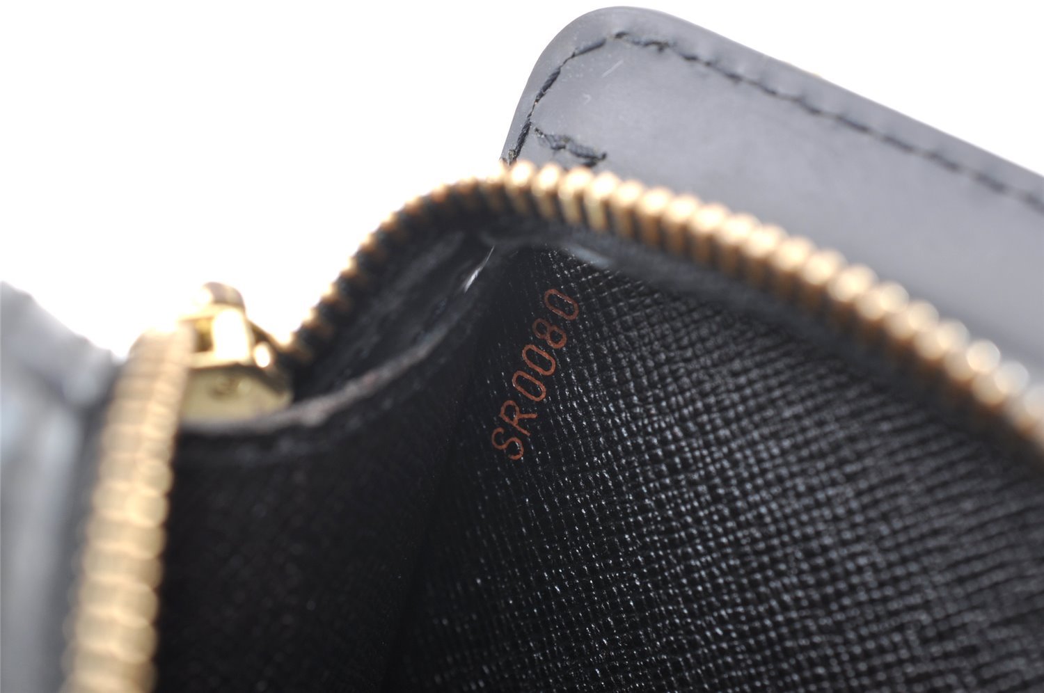 Authentic Louis Vuitton Epi Pochette Homme Clutch Hand Bag Black M52522 LV 9690I