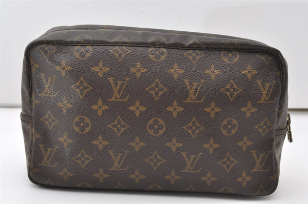Auth Louis Vuitton Monogram Trousse Toilette 28 Clutch Hand Bag M47522 LV 9691I