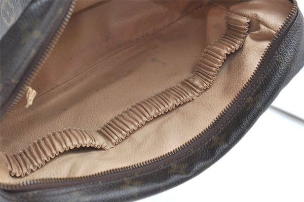 Auth Louis Vuitton Monogram Trousse Toilette 28 Clutch Hand Bag M47522 LV 9691I