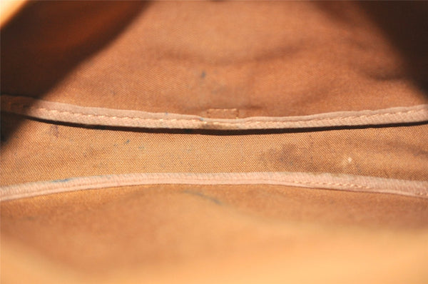 Authentic Louis Vuitton Monogram Saumur 30 Shoulder Cross Bag M42256 LV 9695J