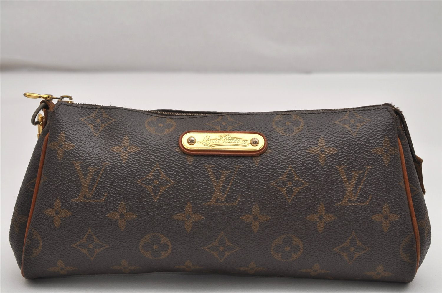 Auth Louis Vuitton Monogram Eva 2Way Shoulder Accessories Pouch M95567 LV 9696J