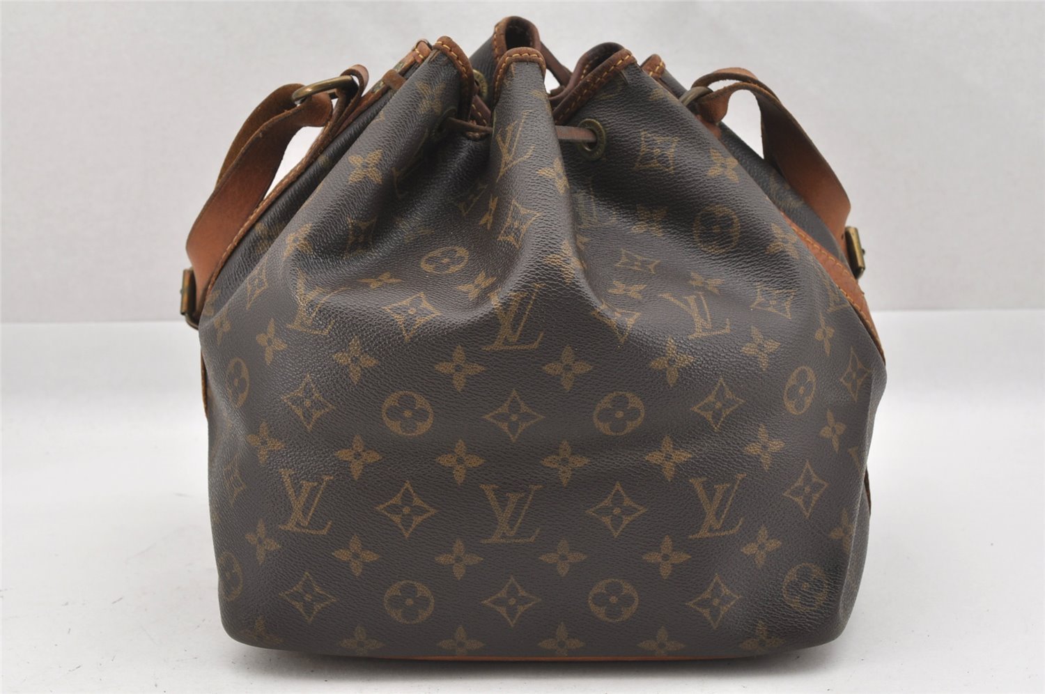Authentic Louis Vuitton Monogram Petit Noe M42226 Shoulder Drawstring Bag 9703I