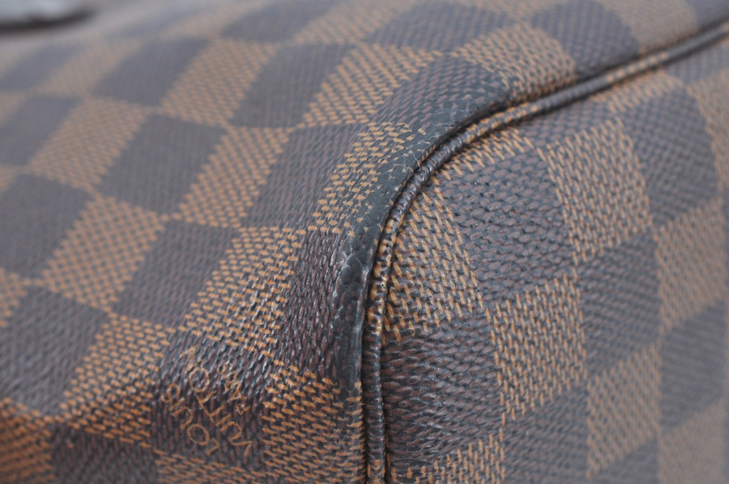 Authentic Louis Vuitton Damier Neverfull PM Shoulder Tote Bag N51109 LV 9711H