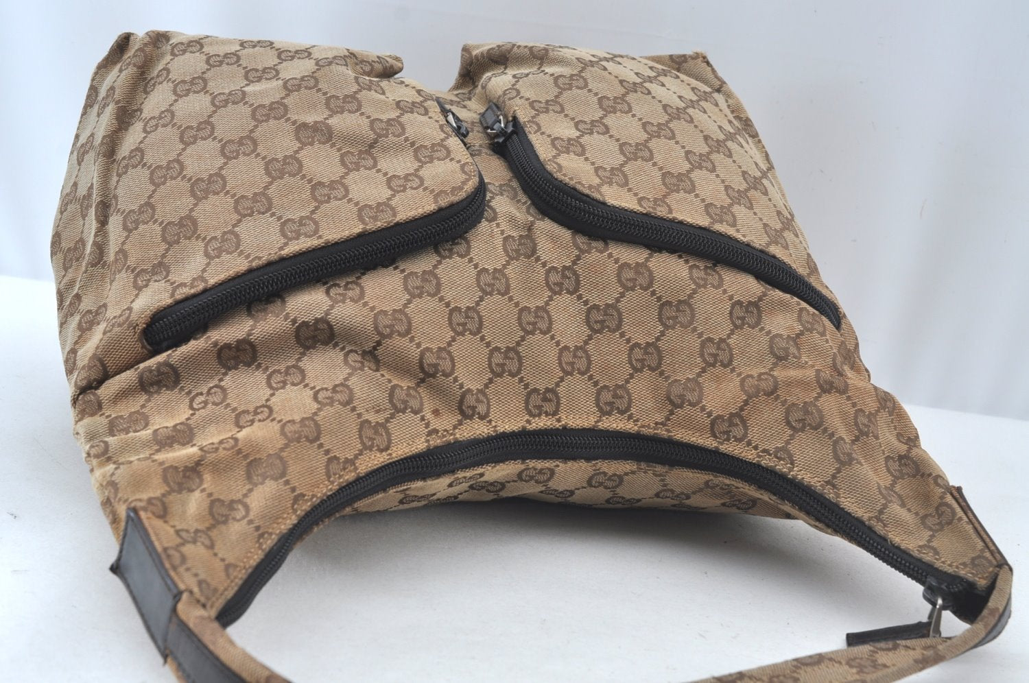 Authentic GUCCI Shoulder Bag GG Canvas Leather Brown 9711J