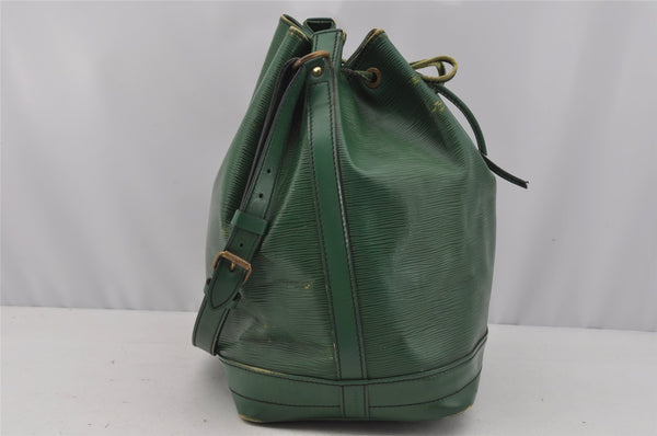 Authentic Louis Vuitton Epi Noe Shoulder Drawstring Bag Green M44004 LV 9720I