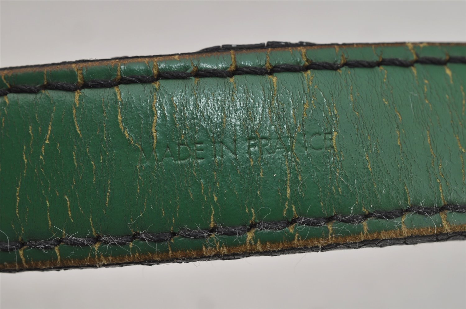 Authentic Louis Vuitton Epi Noe Shoulder Drawstring Bag Green M44004 LV 9720I