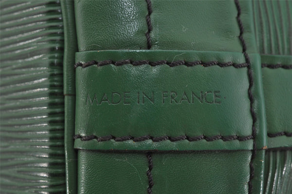Authentic Louis Vuitton Epi Noe Shoulder Drawstring Bag Green M44004 LV 9720I