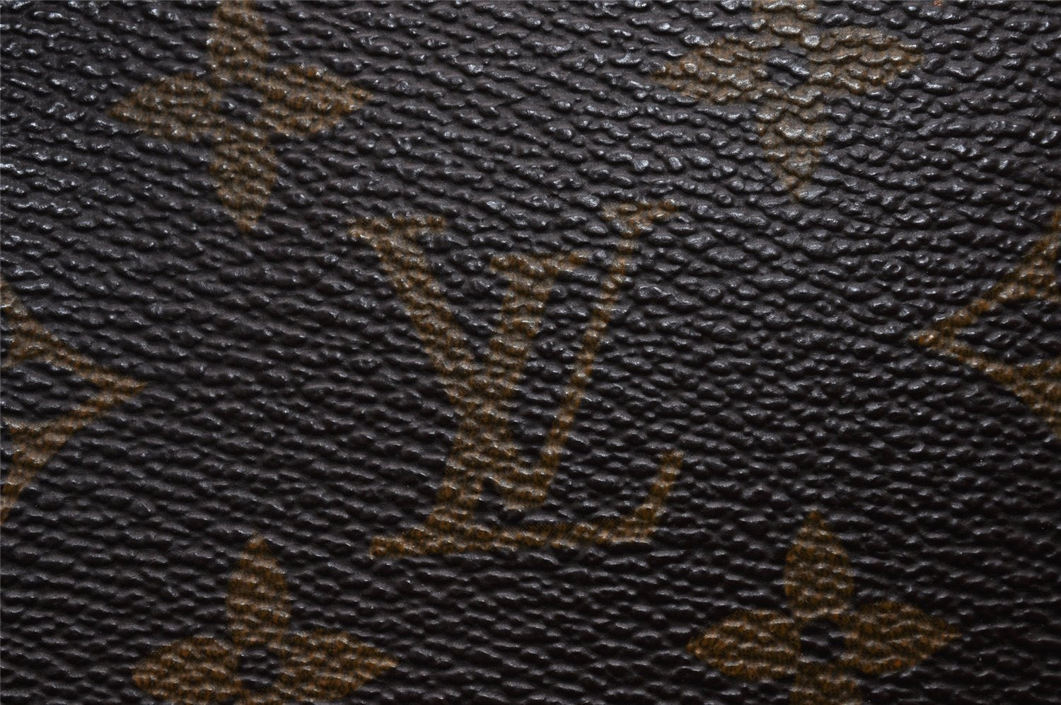 Authentic Louis Vuitton Monogram Pochette Homme Clutch Hand Bag M51795 LV 9721I