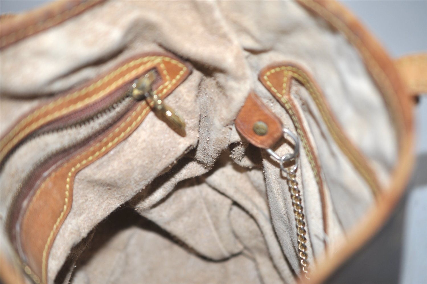 Authentic Louis Vuitton Monogram Bucket PM Shoulder Tote Bag M42238 Junk 9722I