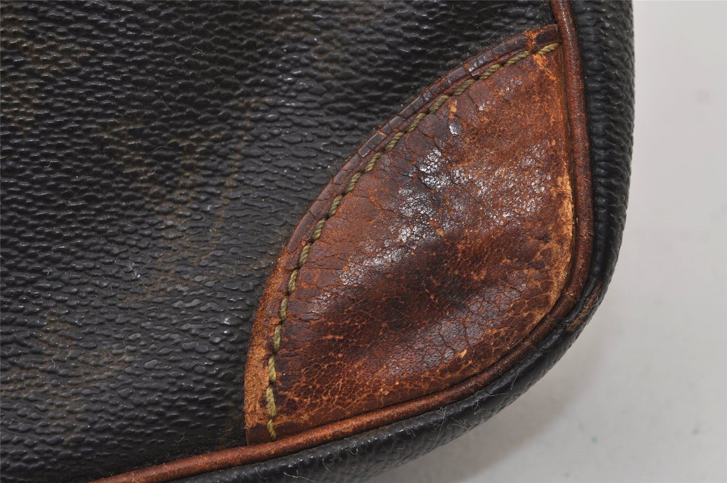 Authentic Louis Vuitton Monogram Marly Dragonne GM M51825 Clutch Bag Junk 9724I