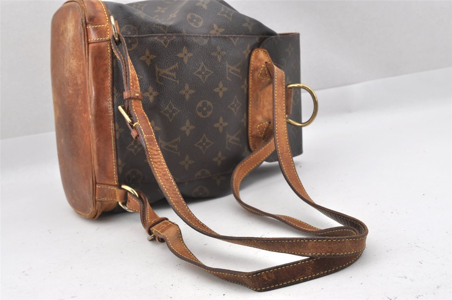 Authentic Louis Vuitton Monogram Montsouris MM Backpack M51136 LV 9726I