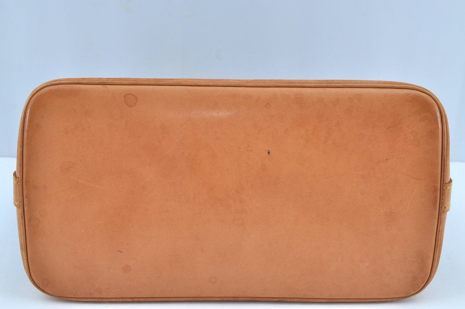 Authentic Louis Vuitton Monogram Alma Hand Bag Purse M51130 LV 9729H