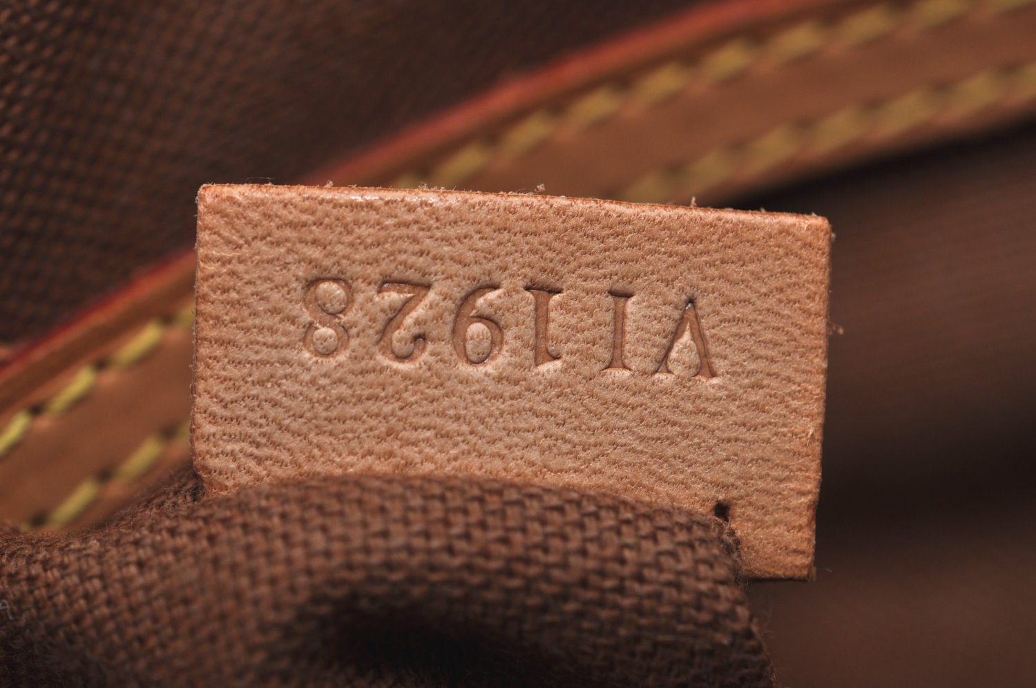 Authentic Louis Vuitton Monogram Alma Hand Bag Purse M51130 LV 9729H