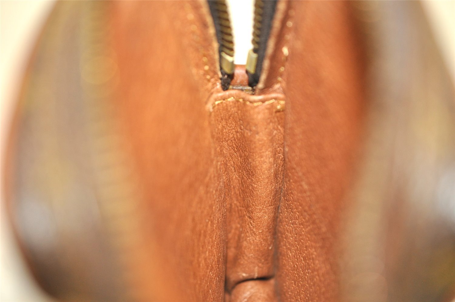 Auth Louis Vuitton Monogram Mini Poche Danube Shoulder Bag Old Model Junk 9729I