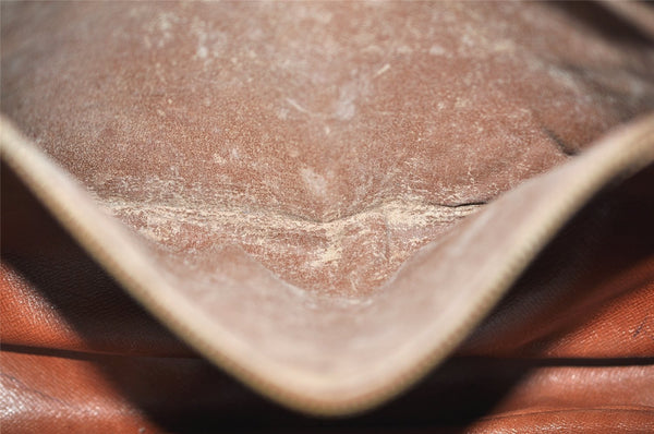 Authentic Louis Vuitton Monogram Boulogne 30 Shoulder Cross Bag Old Model 9732I