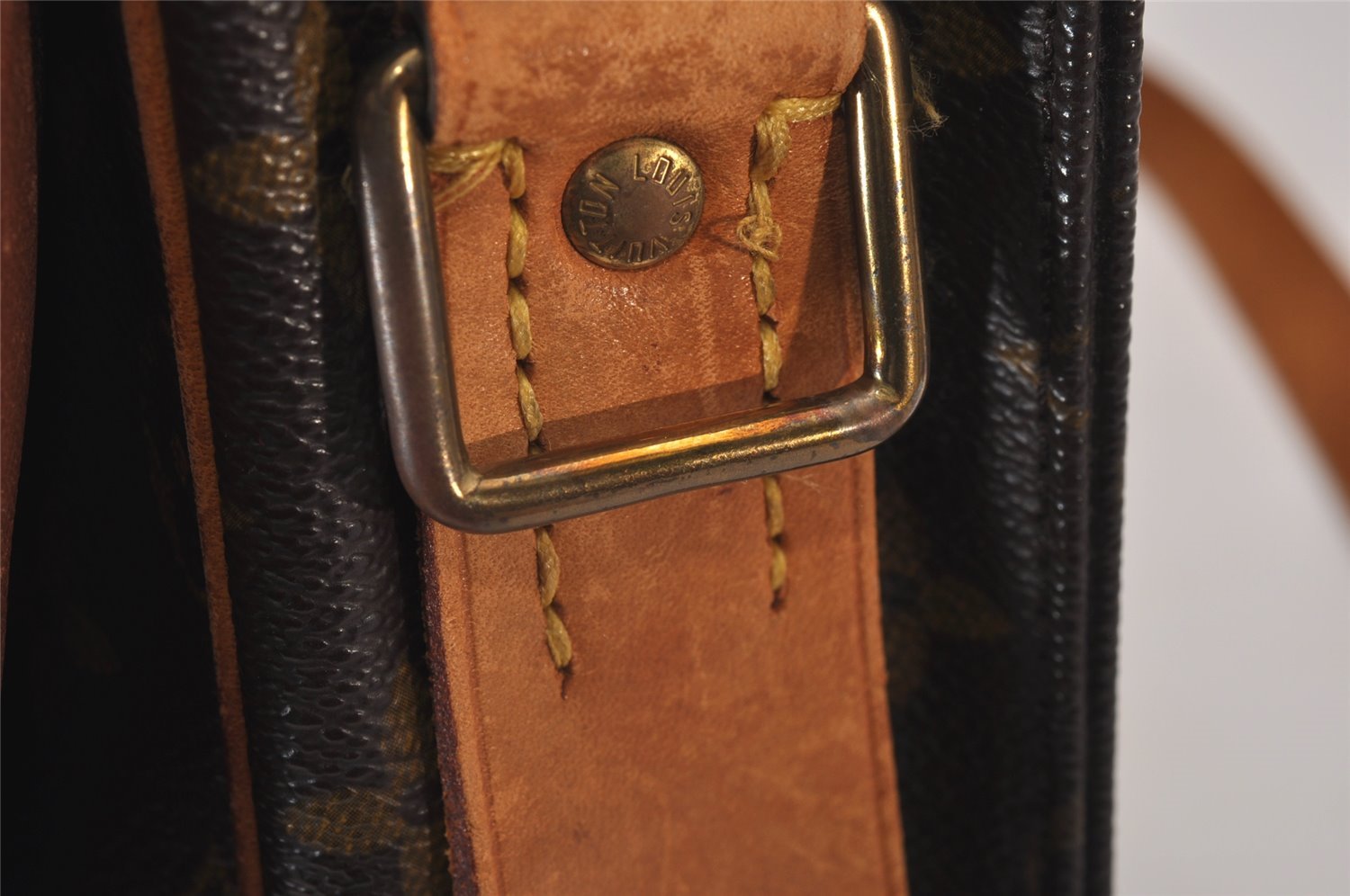 Authentic Louis Vuitton Monogram Cartouchiere GM M51252 Shoulder Bag Junk 9734I