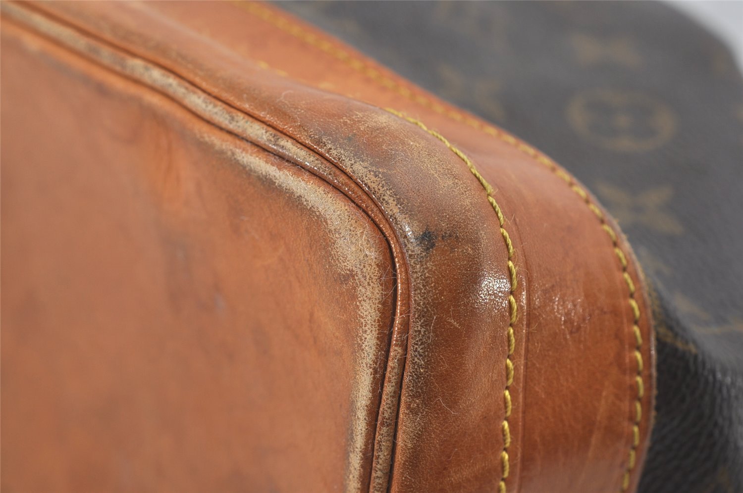 Authentic Louis Vuitton Monogram Noe Shoulder Drawstring Bag M42224 LV 9735I