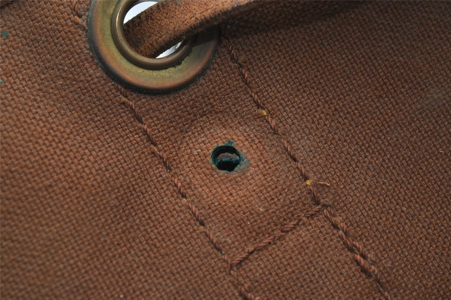 Authentic Louis Vuitton Monogram Noe Shoulder Drawstring Bag M42224 LV 9735I