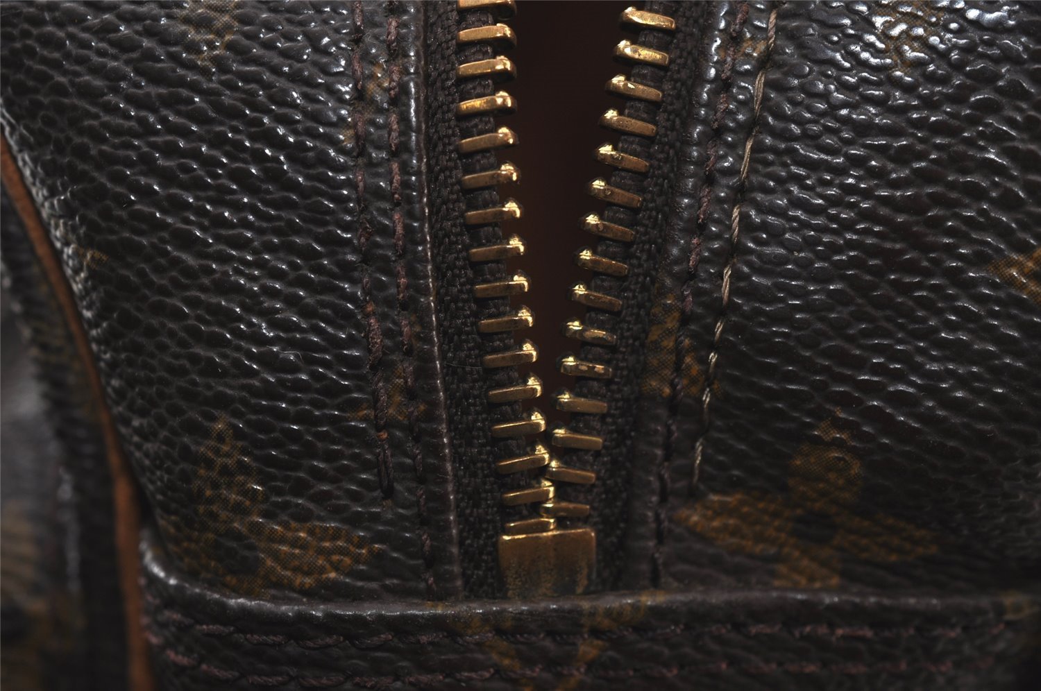 Authentic Louis Vuitton Monogram Nile Shoulder Cross Body Bag M45244 Junk 9744I