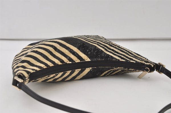 Authentic GUCCI Vintage Shoulder Hand Bag Purse Spangle Enamel Black White 9746J