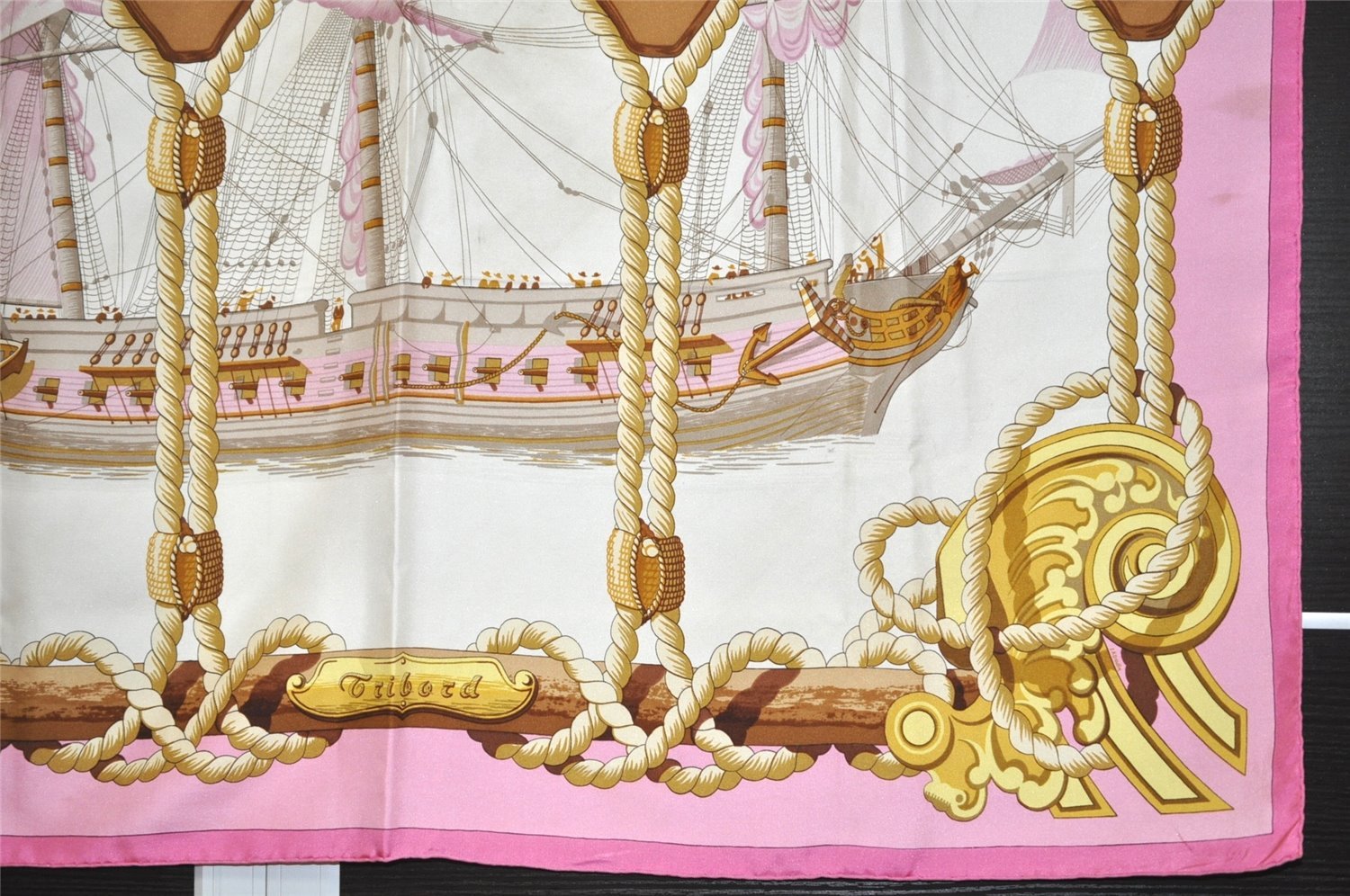 Authentic HERMES Carre 90 Scarf 