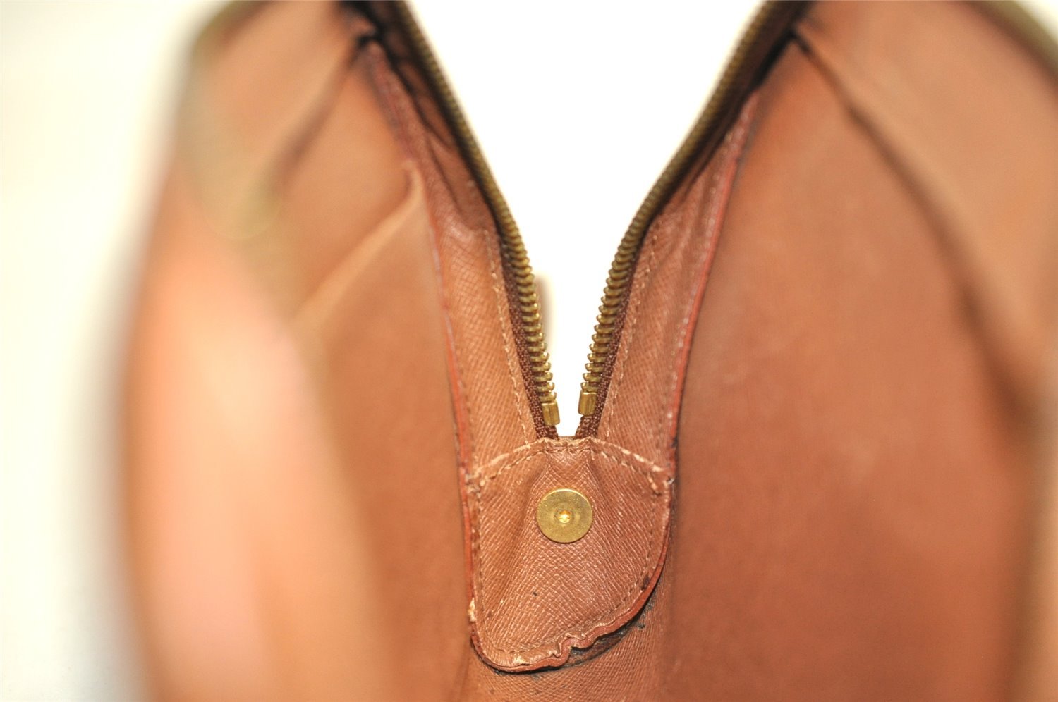 Authentic Louis Vuitton Monogram Orsay Clutch Hand Bag Purse M51790 LV 9755I