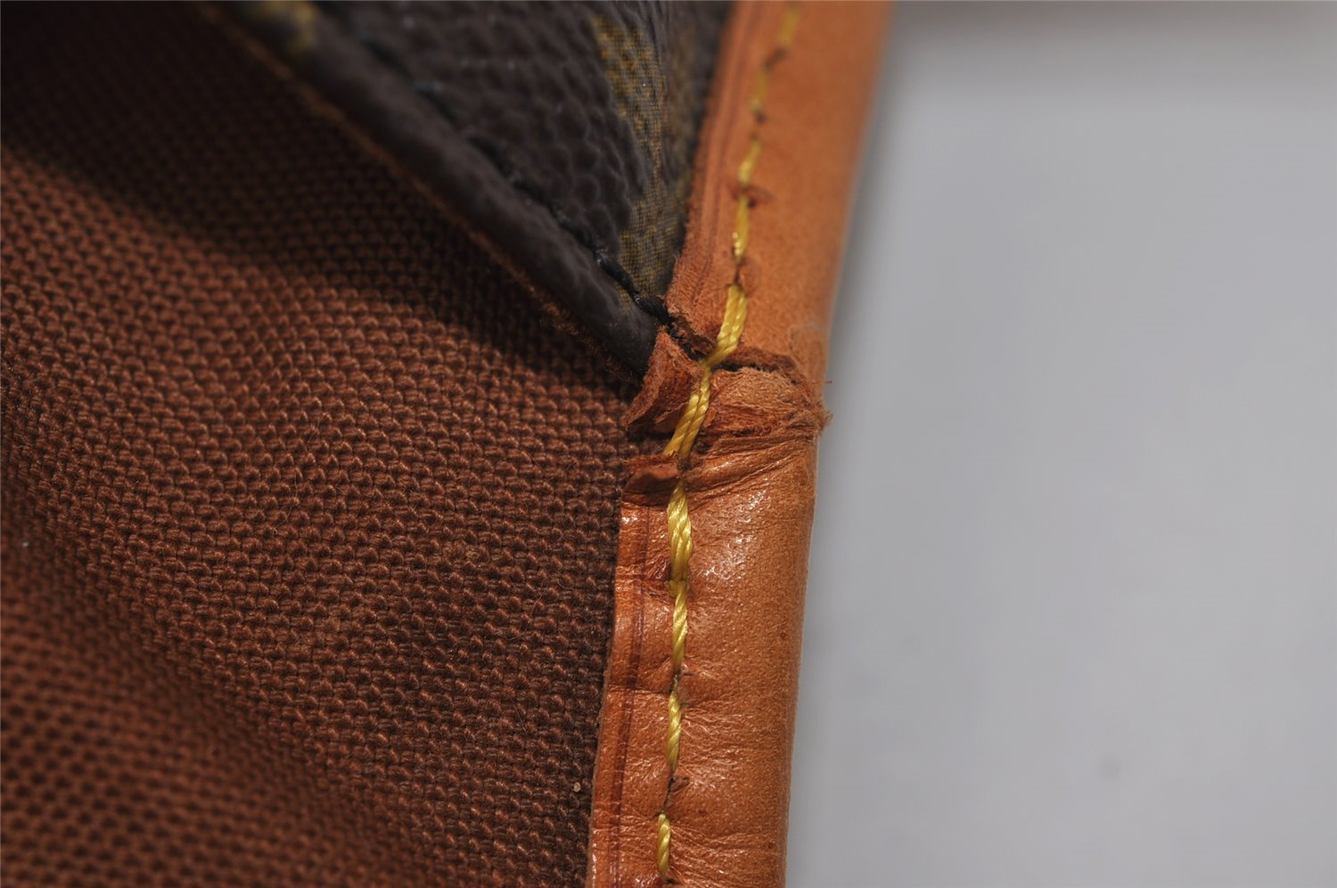 Authentic Louis Vuitton Monogram Beverly 41 M51121 2Way Shoulder Hand Bag 9758I