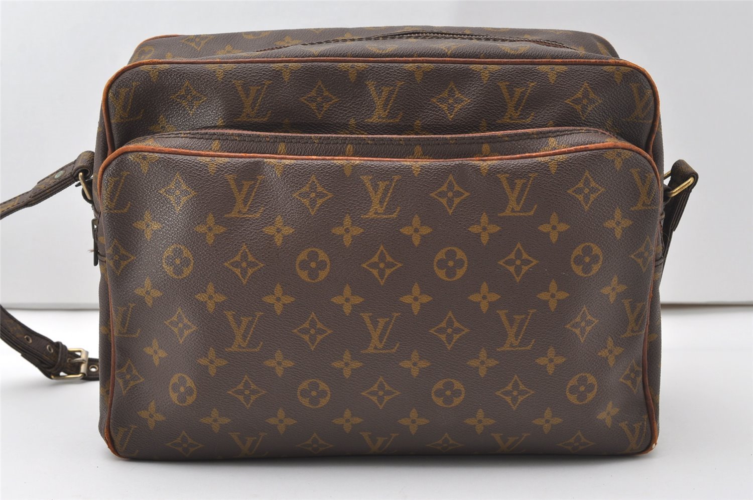 Authentic Louis Vuitton Monogram Nile 34 Shoulder Cross Body Bag Old Model 9766I