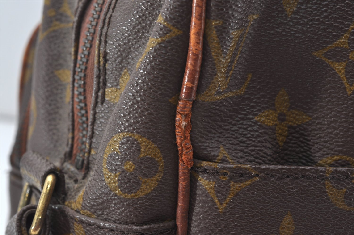 Authentic Louis Vuitton Monogram Nile 34 Shoulder Cross Body Bag Old Model 9766I