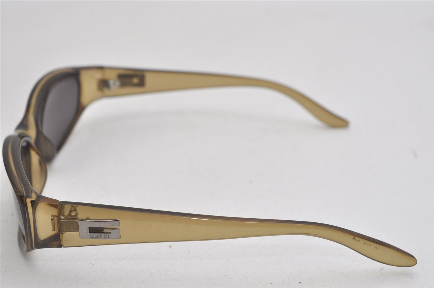 Authentic GUCCI Vintage Sunglasses K02 Plastic Gray 9769J