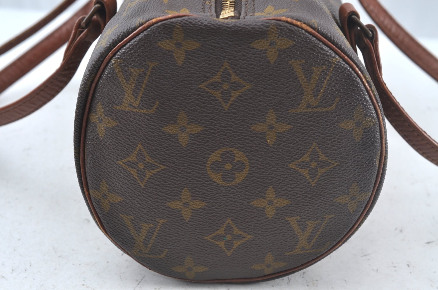 Authentic Louis Vuitton Monogram Papillon 30 Hand Bag Old Model LV 9770I