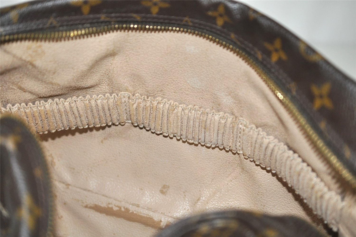 Auth Louis Vuitton Monogram Trousse Toilette 28 Clutch Bag M47522 Junk 9773I