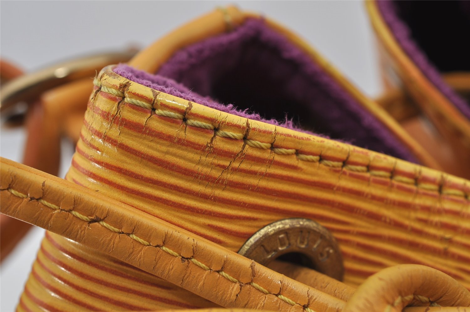 Authentic Louis Vuitton Epi Petit Noe Drawstring Bag Yellow M44109 LV 9775I