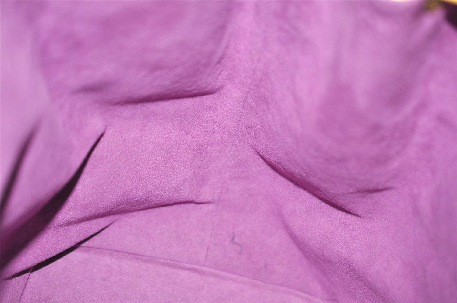 Authentic Louis Vuitton Epi Petit Noe Drawstring Bag Yellow M44109 LV 9775I