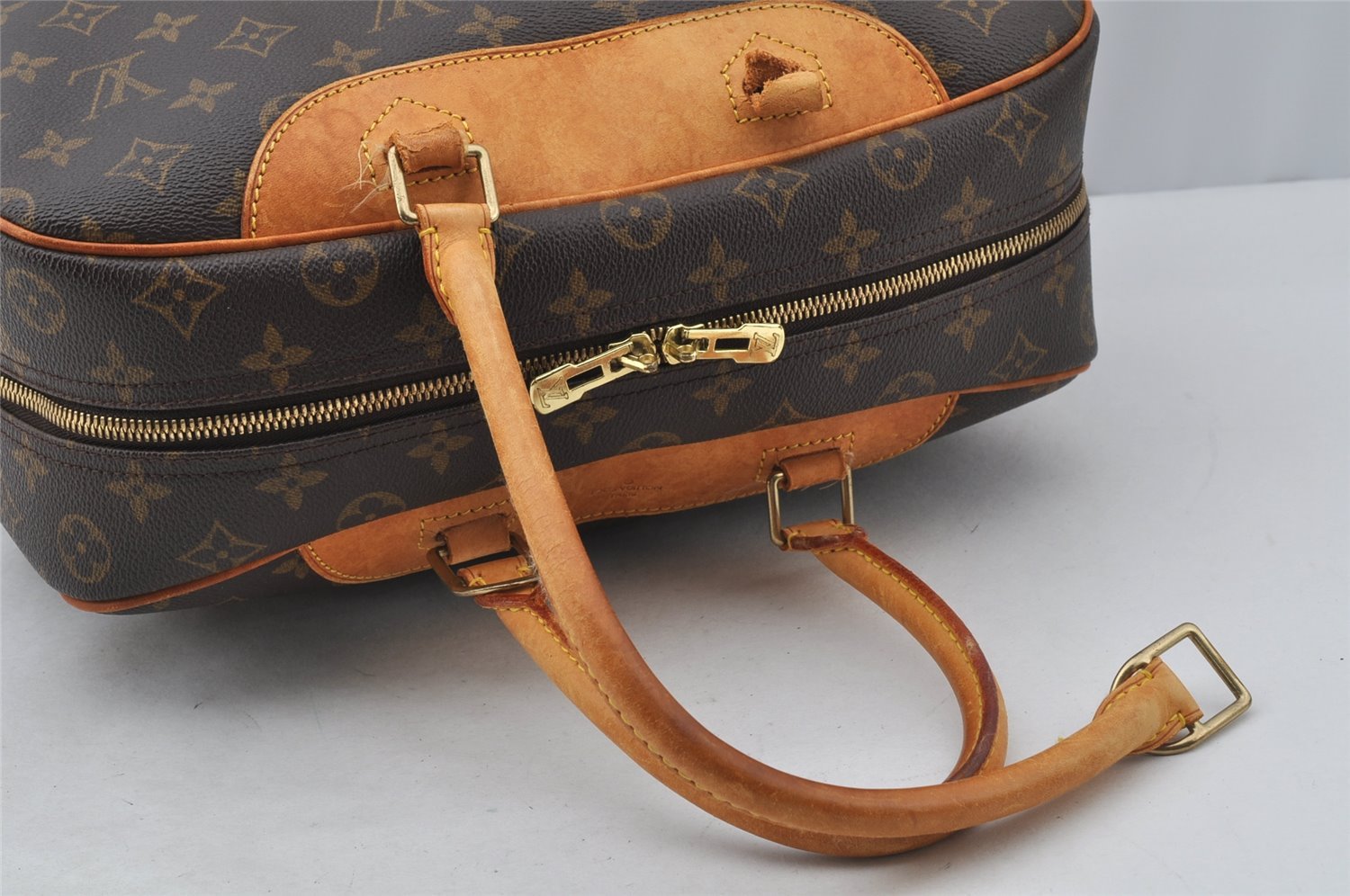 Authentic Louis Vuitton Monogram Deauville Hand Bag M47270 LV Junk 9777I
