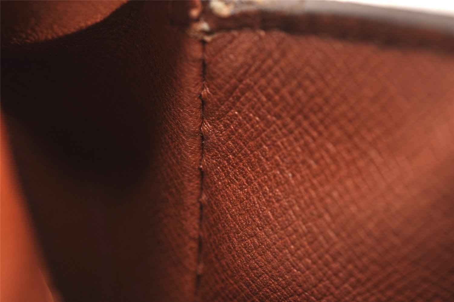 Authentic Louis Vuitton Monogram Saint Cloud MM M51243 Shoulder Cross Bag 9783I