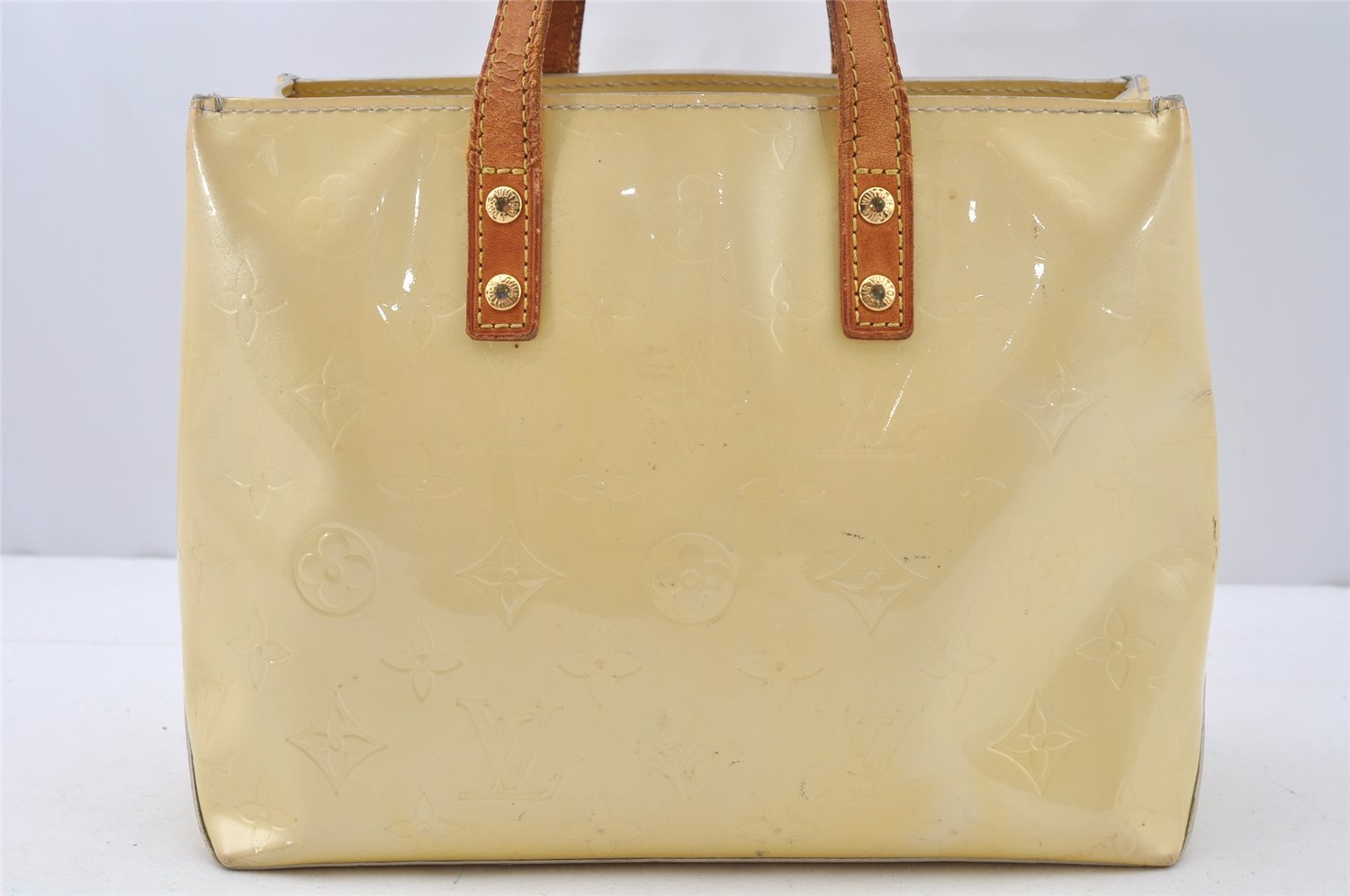 Authentic Louis Vuitton Vernis Reade PM Hand Bag Yellow M91145 LV 9787I