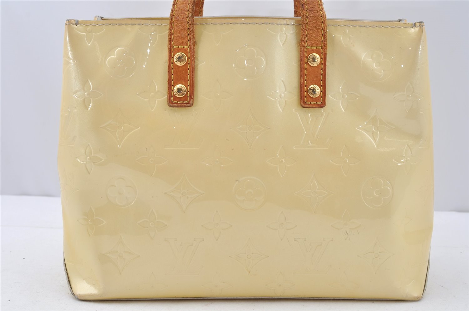 Authentic Louis Vuitton Vernis Reade PM Hand Bag Yellow M91145 LV 9787I