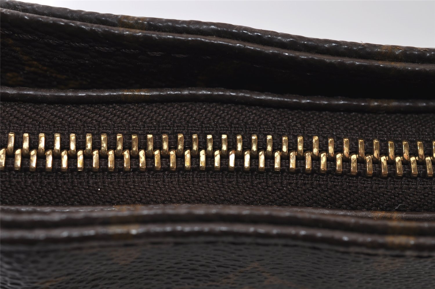 Authentic Louis Vuitton Monogram Looping GM Shoulder Bag M51145 LV 9788I