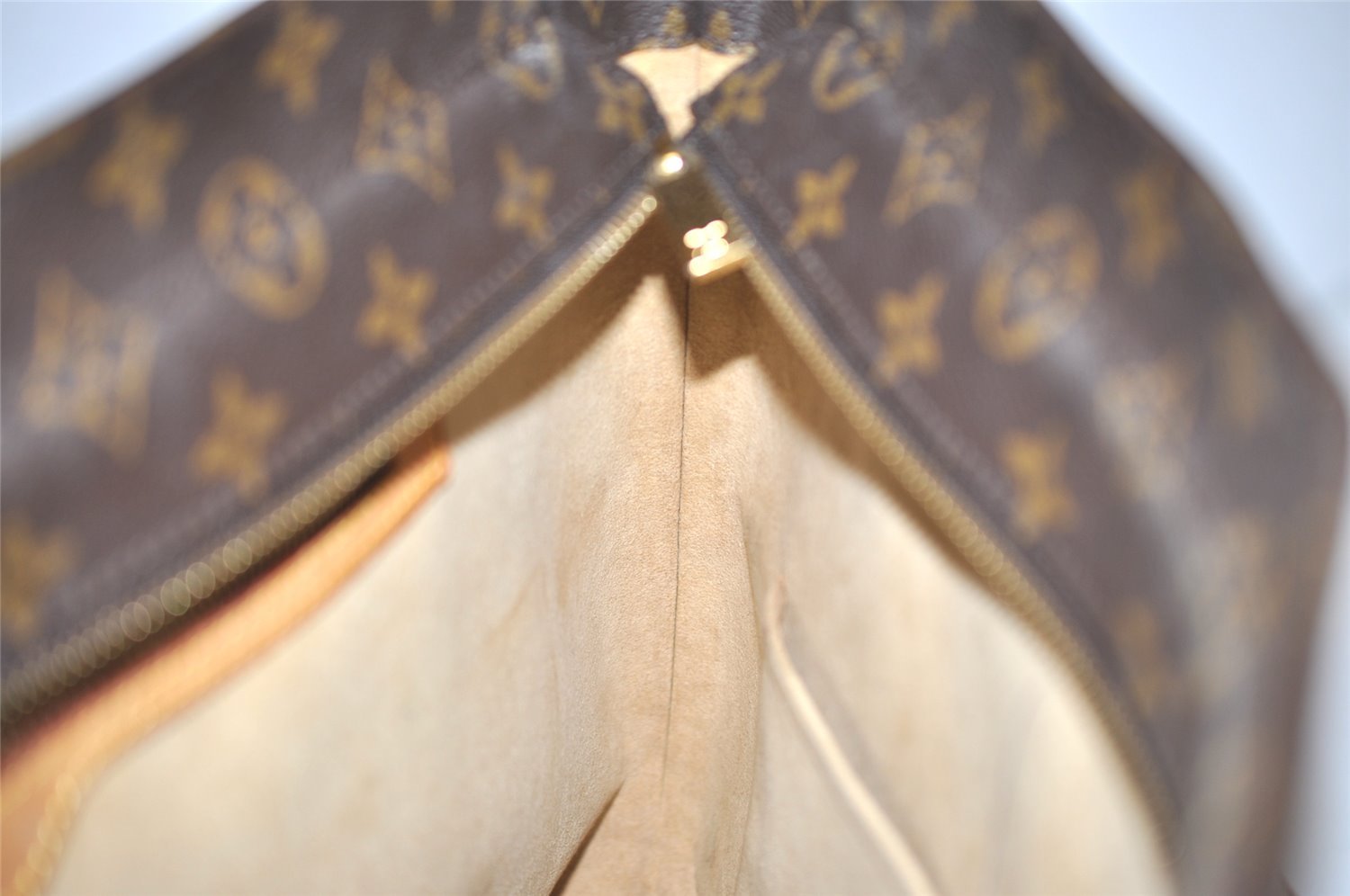Authentic Louis Vuitton Monogram Luco Shoulder Tote Bag M51155 LV 9792I