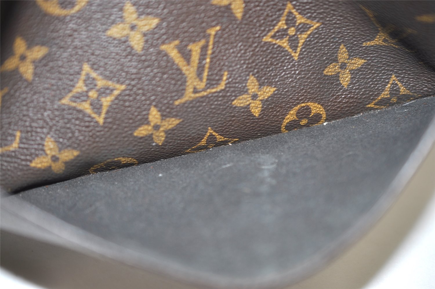 Authentic Louis Vuitton Monogram Pochette Homme Clutch Bag M51795 Junk 9795I