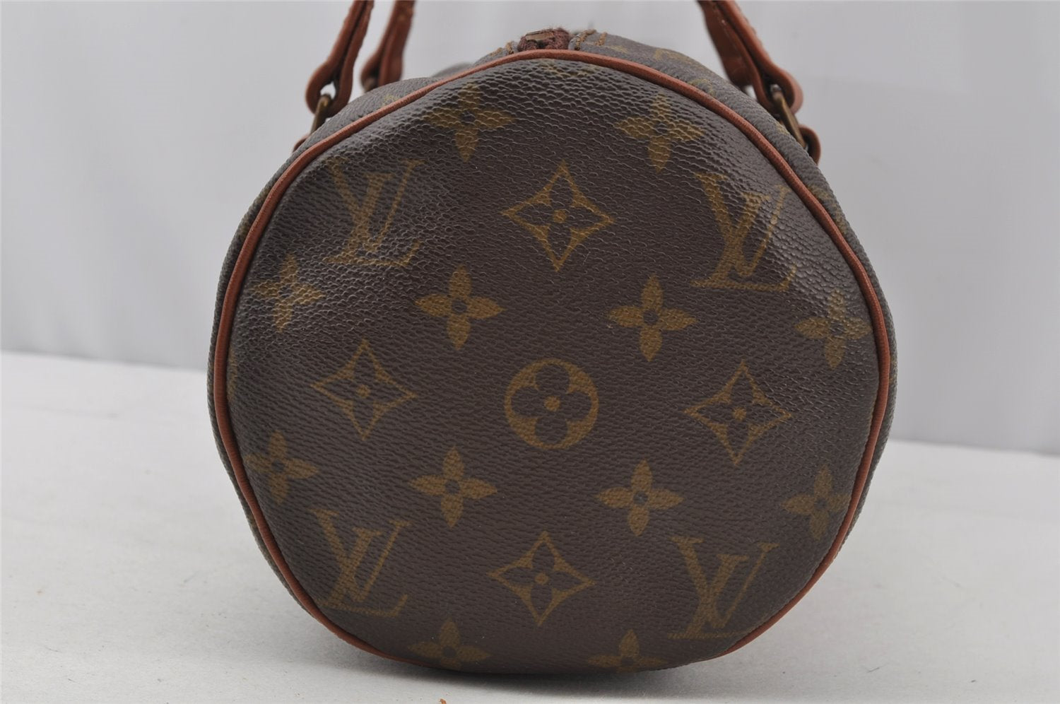 Authentic Louis Vuitton Monogram Papillon 30 Hand Bag Old Model LV 9797I