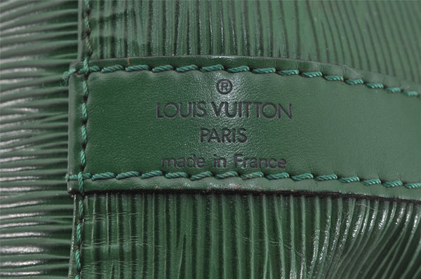 Authentic Louis Vuitton Epi Petit Noe Shoulder Drawstring Bag M44104 Green 9798I
