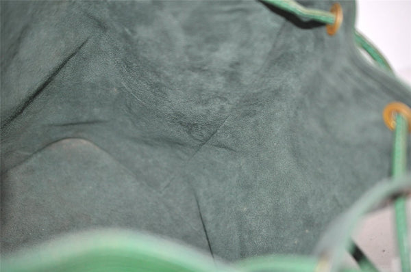 Authentic Louis Vuitton Epi Petit Noe Shoulder Drawstring Bag M44104 Green 9798I