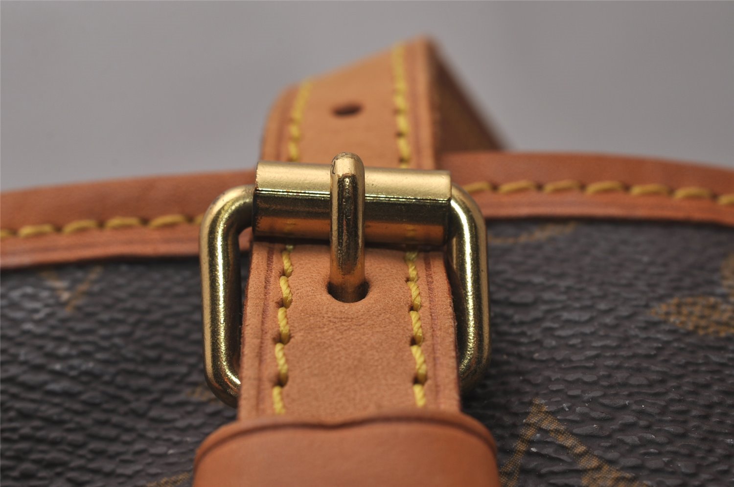 Authentic Louis Vuitton Monogram Bucket PM Shoulder Tote Bag M42238 Junk 9800I