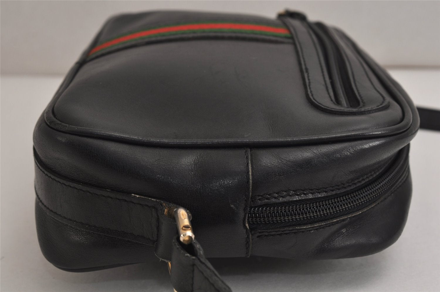 Authentic GUCCI Web Sherry Line Shoulder Cross Body Bag Leather Black 9802J