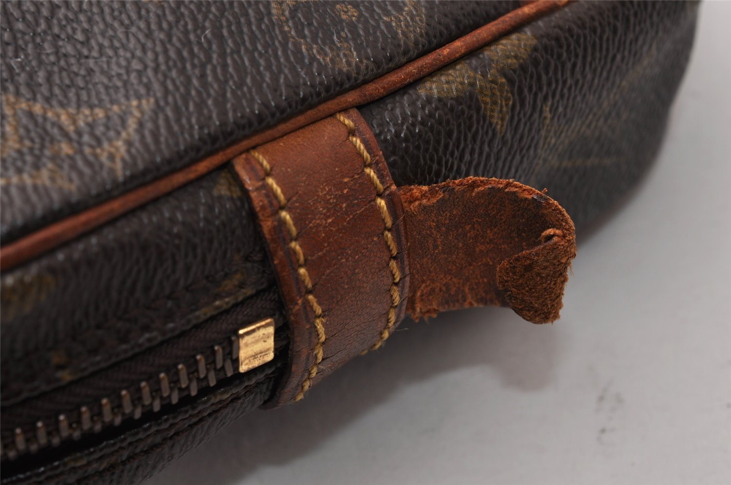 Authentic Louis Vuitton Monogram Marly Dragonne GM M51825 Clutch Hand Bag 9805I