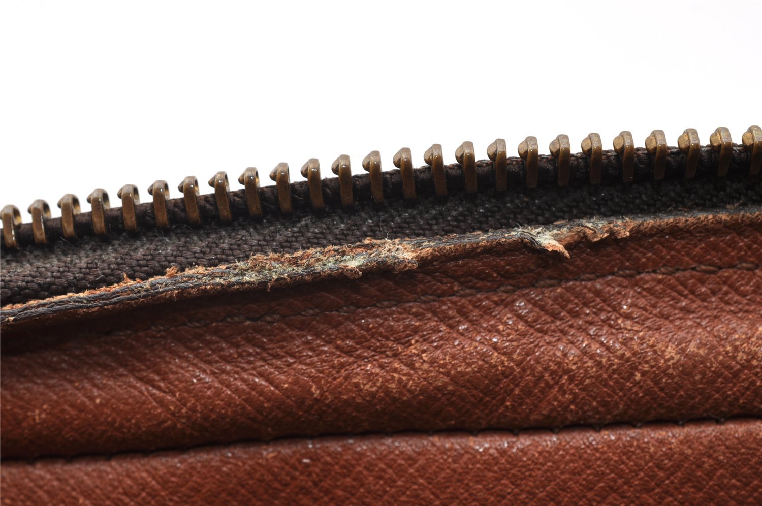 Authentic Louis Vuitton Monogram Marly Dragonne GM M51825 Clutch Hand Bag 9805I