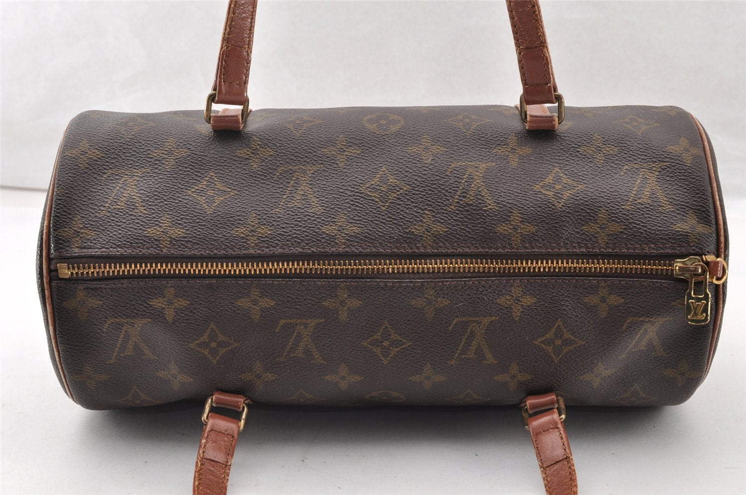 Authentic Louis Vuitton Monogram Papillon 30 Hand Bag Old Model LV 9806I